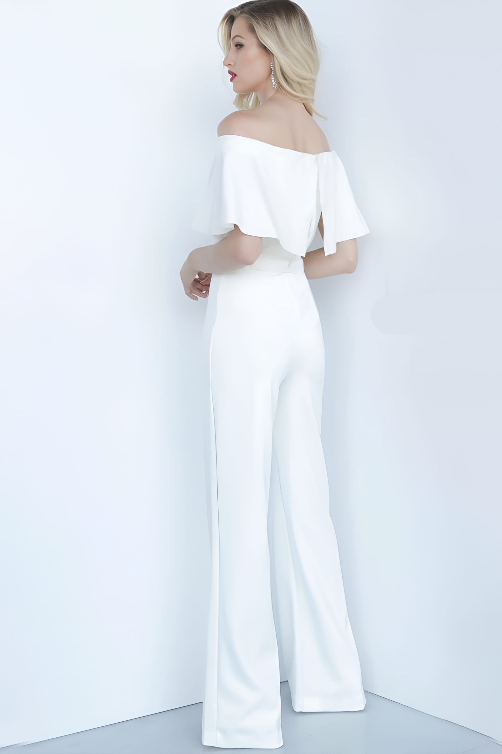 Elegant White Jumpsuit - Jumpsuit | 8j03aj-k6.myshopify.com