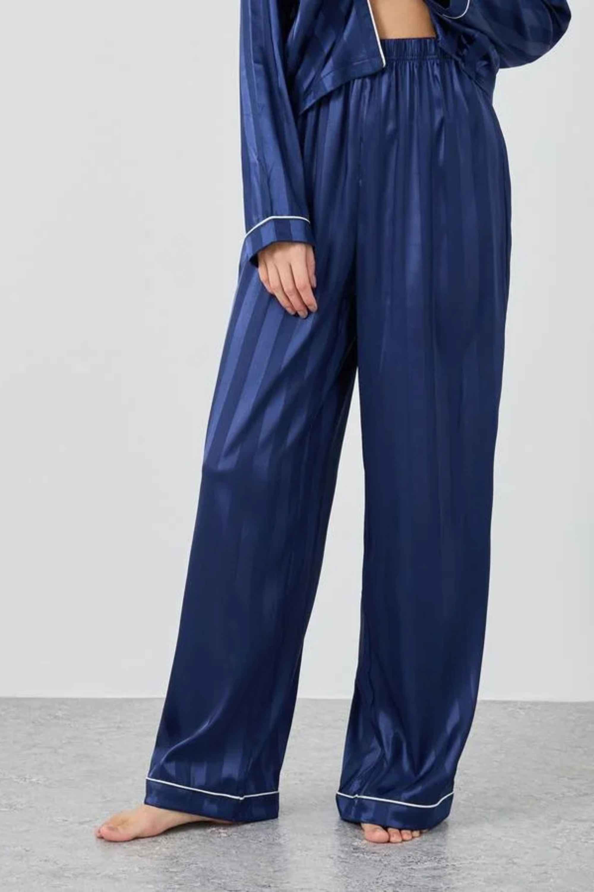 Striped Satin Pajama Set - Sleepwear Set | 8j03aj-k6.myshopify.com